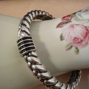 $1🎄Silver And Black Braided Look Stretch Bangle